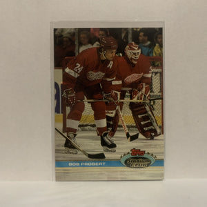 #59 Bob Probert Detroit Red Wings 1991-92 Topps Stadium Club Hockey Card JU