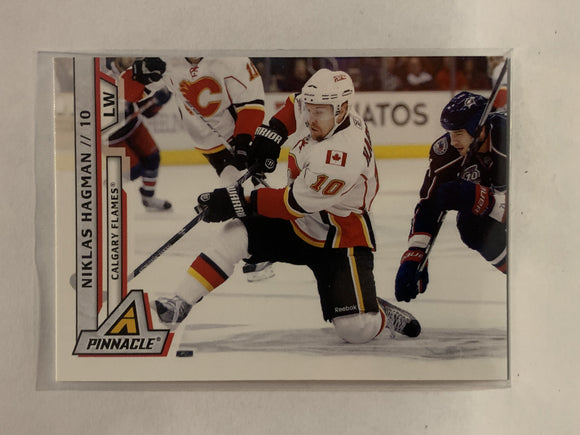 #168 Niklas Hagman Calgary Flames 2011-12 Pinnacle Hockey Card  NHL